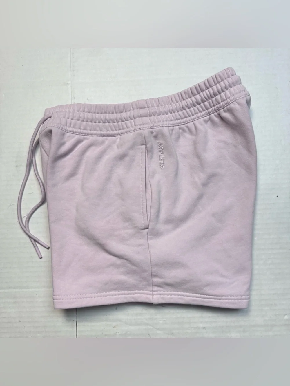 ATHLETA Forever Fleece Mid Rise 4" Inseam Shorts In Pink Women's Size XS - Picture 3 of 7